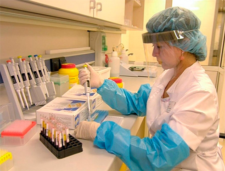 В России ИФА является наиболее часто используемым видом анализа на цитомегаловирус. Иммуноферментный метод анализа на цитомегаловирус