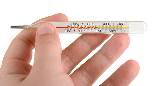 В случае если заболевание сопровождается повышением температуры тела, можно использовать жаропонижающие препараты. В случае если заболевание сопровождается повышением температуры тела, можно использовать жаропонижающие препараты